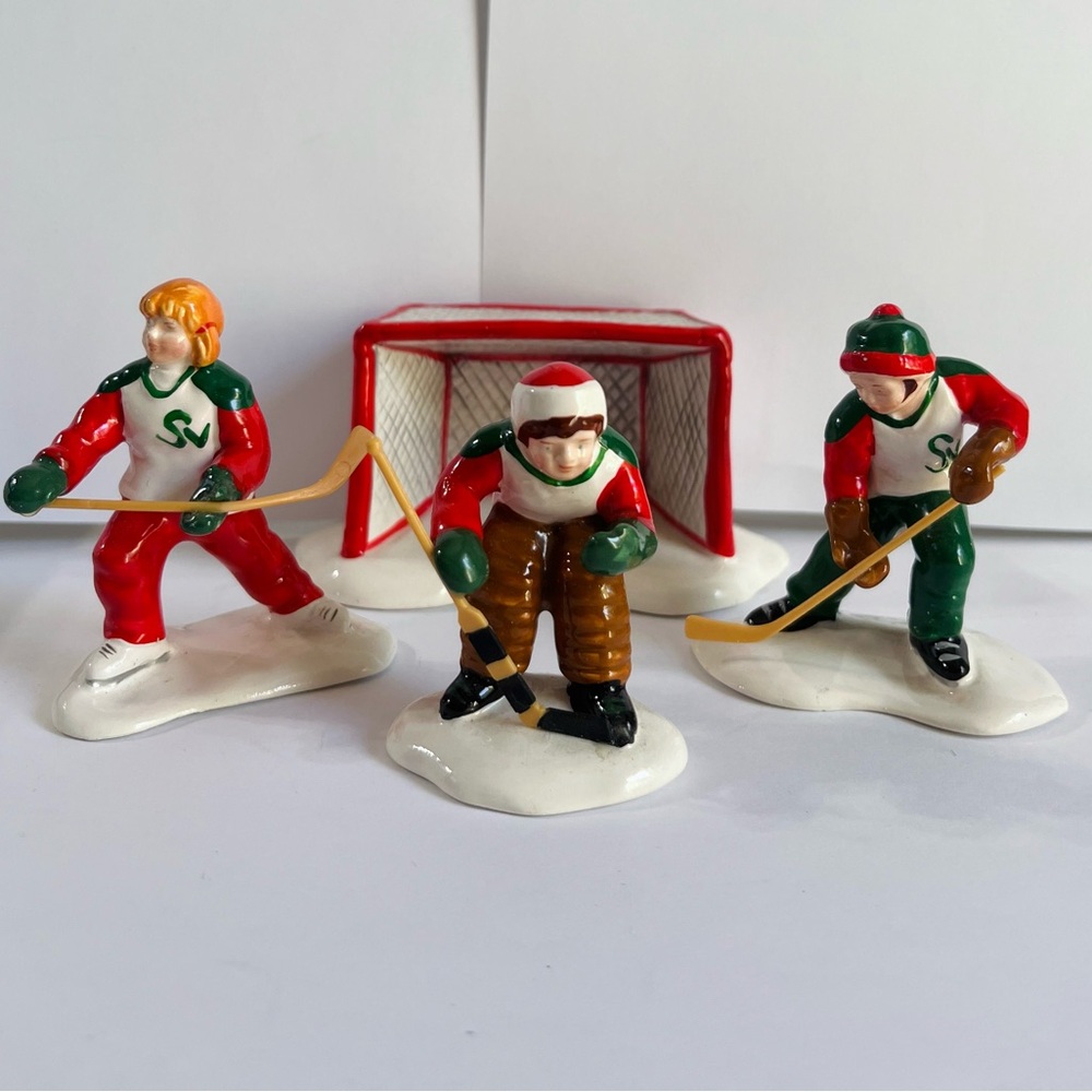 ▪️Dept 56 Snow Village Cold Weather Sports Retired, w/box 4 Piece Set